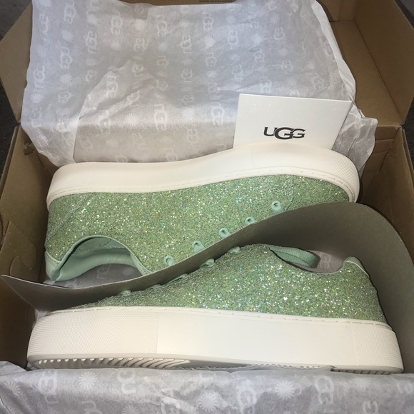 🆕 UGG Zilo Mint Glitter Sneakers Size 8-Holiday New Year’s Eve - Picture 2 of 11